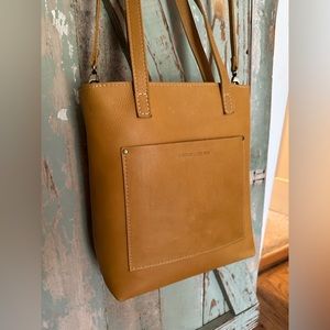 Portland Leather Crossbody Tote w/ zipper in Sunflower